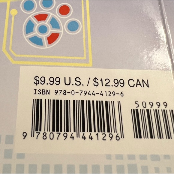 Disney Puppy Dog Pals Bingo & Rolly toys & When Pugs Fly book bundle - Picture 6 of 15